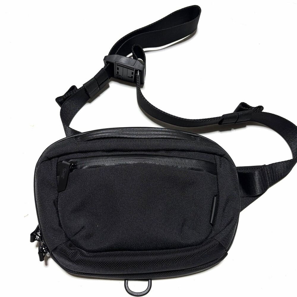 Alpaka Bravo Waist Pack in black